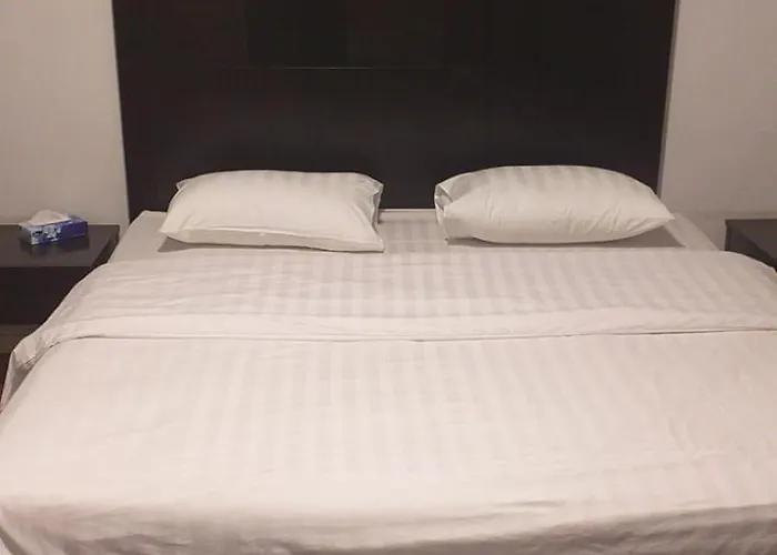Al Hamra Palace Aparthotel Al Sharafeyah